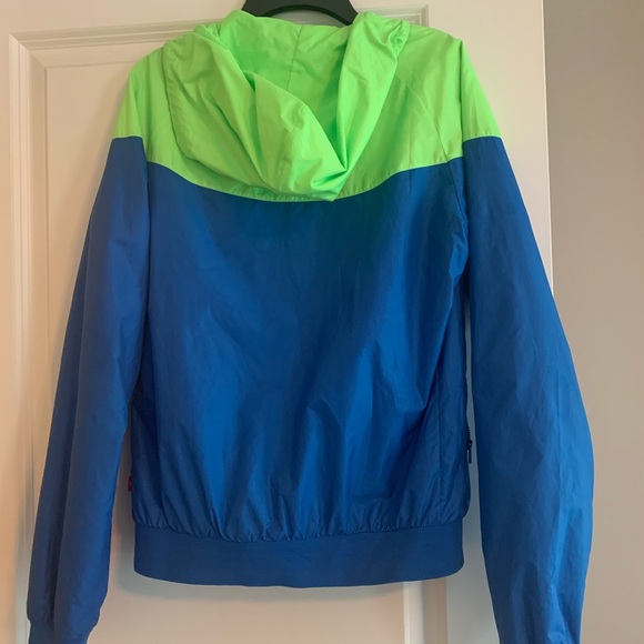 Nike Windbreaker - Picture 6 of 6